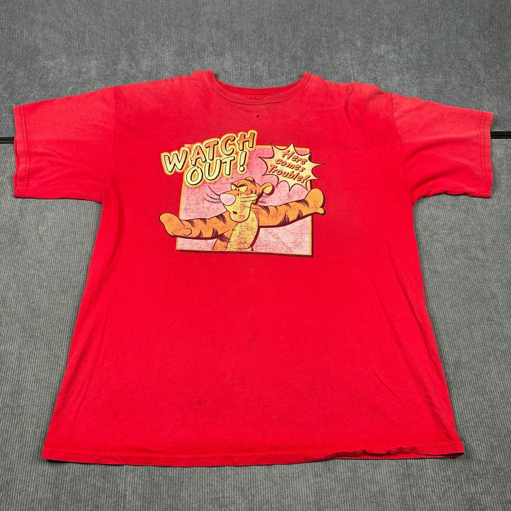 Vintage Disney Pooh Tigger Watch Out Here Comes Trouble Red Graphic T-Shirt XL